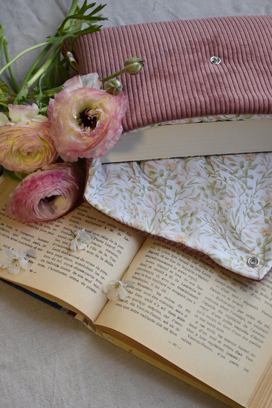Pochette de livres BROCHÉE AZALÉE
