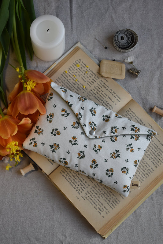 Pochette de livres POCHE CAMOMILLE