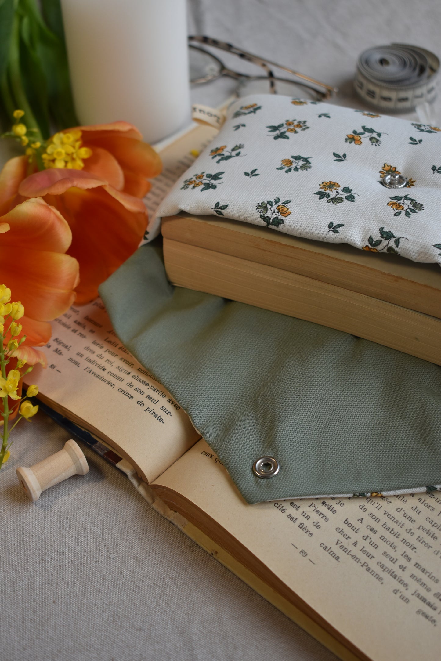 Pochette de livres POCHE CAMOMILLE